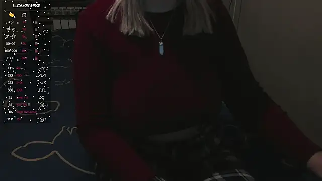 Snapshot of eva_zero chatting on January 17, 2:22 pm eva zero online show from January 17, 2:22 pm