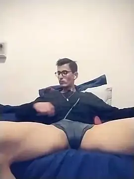 BIG   BEN online show from January 1, 3:35 pm