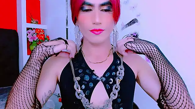 Snapshot of priscilahotker chatting on January 15, 4:04 am priscilahotker online show from January 15, 4:04 am