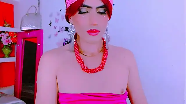 Snapshot of priscilahotker chatting on January 18, 8:52 am priscilahotker online show from January 18, 8:52 am