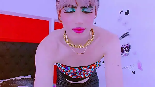 Snapshot of priscilahotker chatting on February 18, 11:22 am priscilahotker online show from February 18, 11:22 am