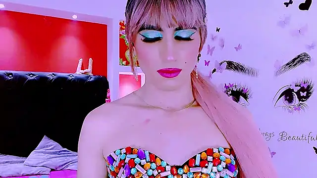 Snapshot of priscilahotker chatting on March 15, 11:08 am priscilahotker online show from March 15, 11:08 am