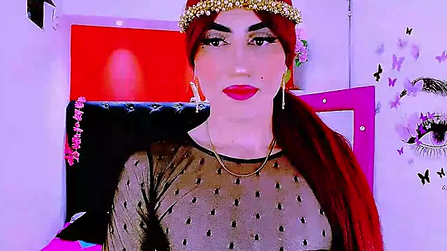 Snapshot of priscilahotker chatting on March 21, 6:16 am priscilahotker online show from March 21, 6:16 am