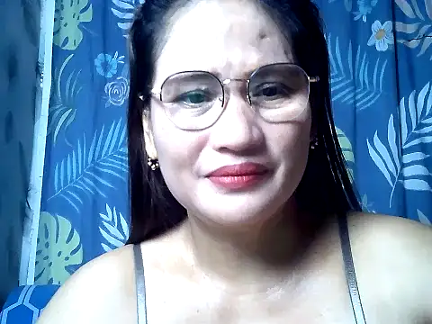 Amazing Angel22 online show from September 21, 8:43 pm