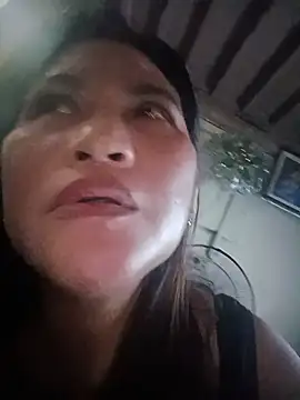 Snapshot of Amazing_Angel22 chatting on May 16, 1:02 am Amazing Angel22 online show from May 16, 1:02 am