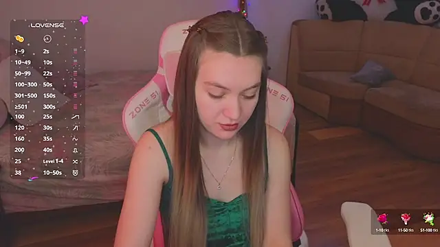 CyrilaPuff online show from January 10, 4:22 am
