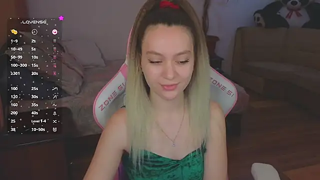 CyrilaPuff online show from January 26, 3:17 am