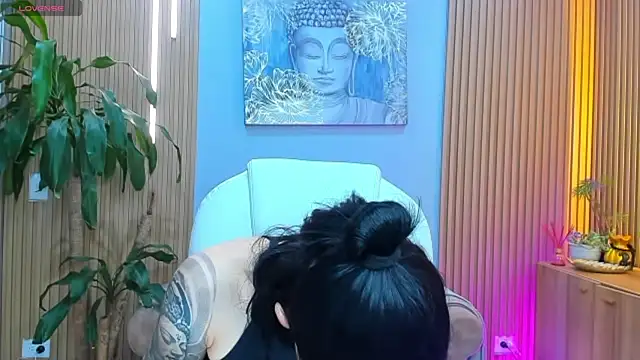 Snapshot of barbie_scoth_ chatting on May 7, 2:06 am barbie scoth online show from May 7, 2:06 am