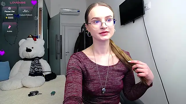 KateJonson online show from January 27, 2:13 pm