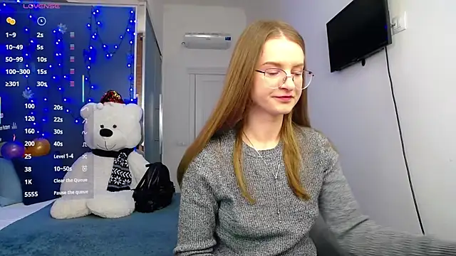 KateJonson online show from March 13, 7:31 am