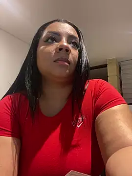 Snapshot of MelanyShayk chatting on December 21, 5:36 am MelanyShayk online show from December 21, 5:36 am