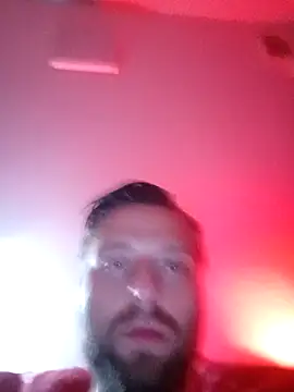 Snapshot of HouseOfCums chatting on September 20, 1:17 am HouseOfCums online show from September 20, 1:17 am