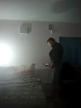 Snapshot of HouseOfCums chatting on October 4, 4:27 pm HouseOfCums online show from October 4, 4:27 pm