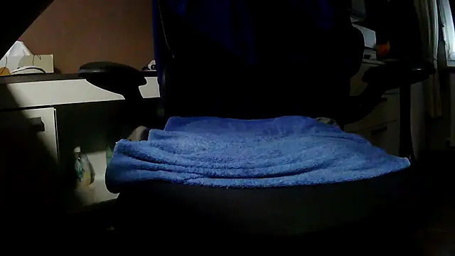 suedel65 online show from December 17, 6:30 am