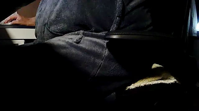 suedel65 online show from January 7, 2:25 am