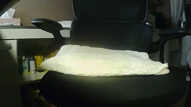 Snapshot of suedel65 chatting on April 3, 2:53 am suedel65 online show from April 3, 2:53 am