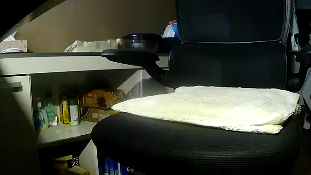 Snapshot of suedel65 chatting on April 10, 2:39 am suedel65 online show from April 10, 2:39 am