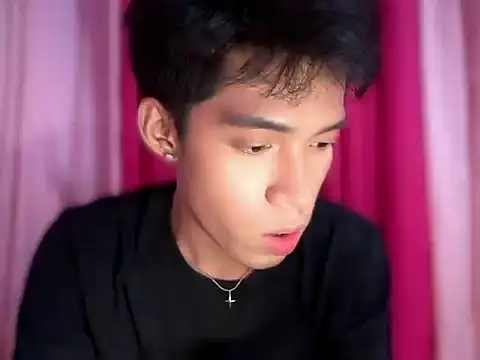 Snapshot of Lightjt04 chatting on May 3, 7:31 pm Lightjt04 online show from May 3, 7:31 pm