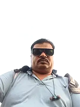 Snapshot of Desi_Londa_143 chatting on March 15, 2:03 am Desi Londa 143 online show from March 15, 2:03 am