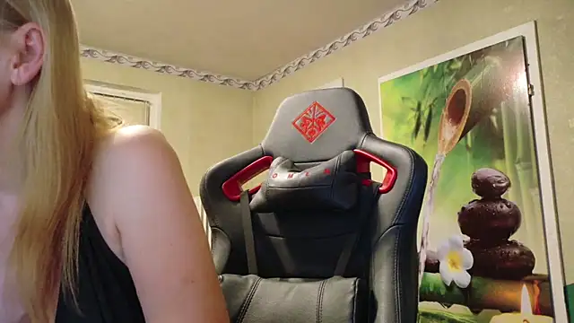 HotLana69 online show from February 7, 5:05 pm