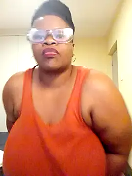 sweetnoziexx online show from February 27, 8:28 am