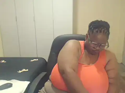 sweetnoziexx online show from March 14, 11:12 am