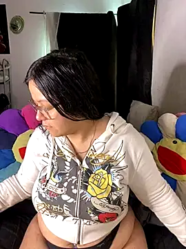 MsConejitaa online show from October 24, 5:20 pm