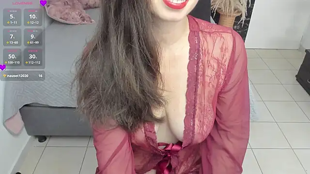 Snapshot of Azahara_Amin_ chatting on May 24, 6:24 pm Azahara Amin online show from May 24, 6:24 pm