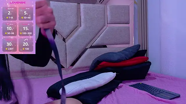 DANIK STAR online show from October 2, 7:10 pm