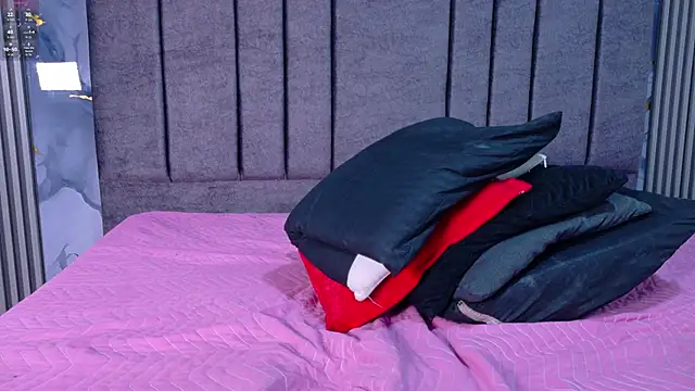 DANIK STAR online show from October 31, 3:24 pm