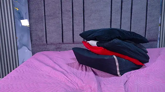 DANIK STAR online show from November 4, 1:21 pm