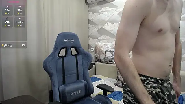 Snapshot of SerzhKorol1 chatting on June 27, 12:22 pm SerzhKorol1 online show from June 27, 12:22 pm