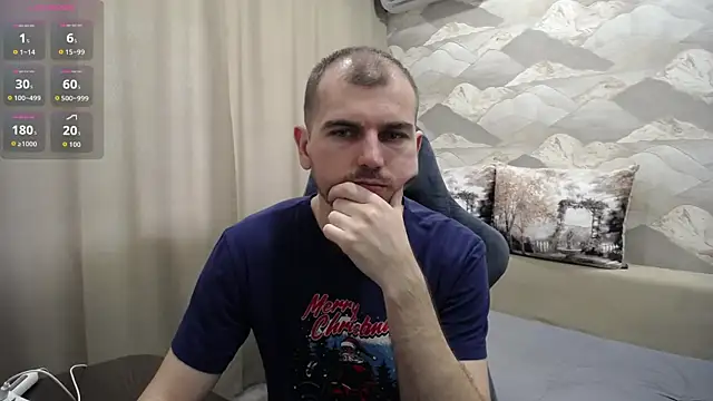 Snapshot of SerzhKorol1 chatting on July 11, 9:01 am SerzhKorol1 online show from July 11, 9:01 am