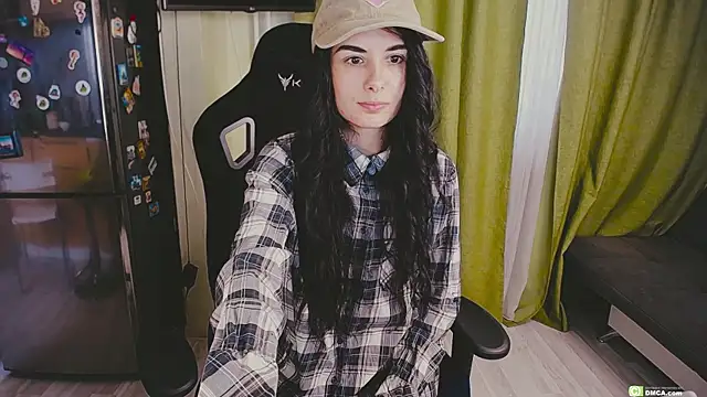 Snapshot of The_Blacksphinxxx chatting on February 11, 10:48 am The Blacksphinxxx online show from February 11, 10:48 am