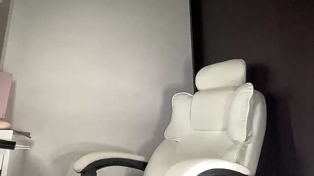 baby natalie online show from January 16, 9:16 am