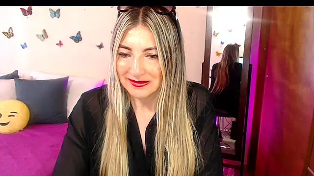 Jolie-Mature online show from November 7, 8:09 pm