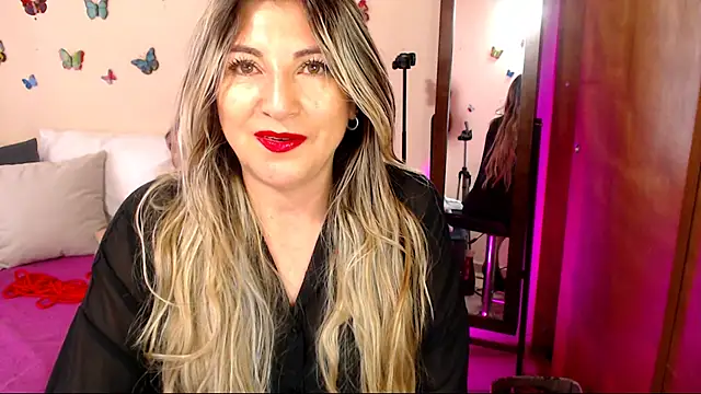 Jolie-Mature online show from March 7, 10:51 pm