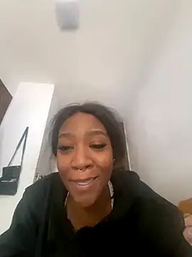 Snapshot of viioolleettaa chatting on October 20, 1:33 pm viioolleettaa online show from October 20, 1:33 pm