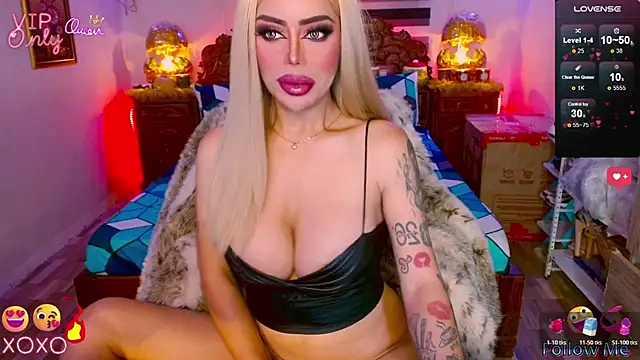 Magnificent Goddess online show from March 22, 2:59 am