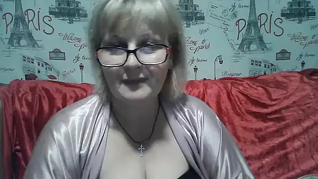 Gina Marlyn online show from December 8, 9:19 pm