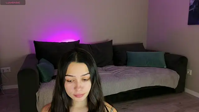 Snapshot of mo1ly chatting on February 16, 3:16 pm mo1ly online show from February 16, 3:16 pm