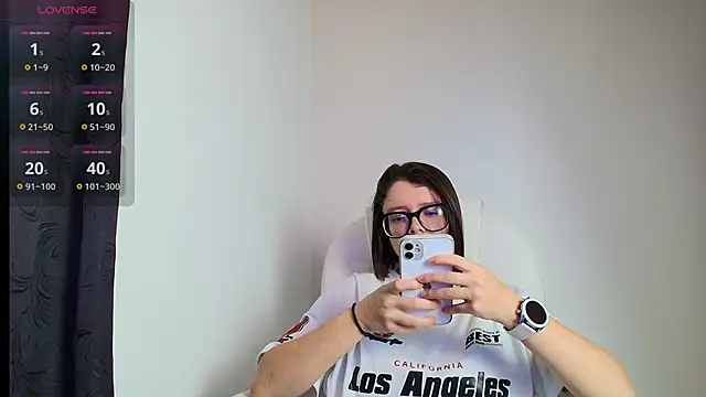 Arya starrk online show from March 20, 2:53 pm