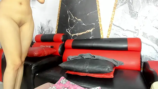 Snapshot of fuckand_lick chatting on March 12, 2:41 am fuckand lick online show from March 12, 2:41 am