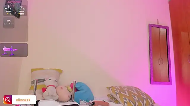 olivia  s online show from January 24, 4:59 am