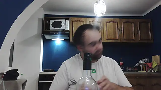 Snapshot of colalba12 chatting on December 9, 6:25 pm colalba12 online show from December 9, 6:25 pm