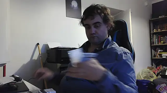 Snapshot of colalba12 chatting on October 26, 4:24 pm colalba12 online show from October 26, 4:24 pm