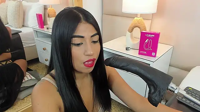 AntoniaRoss  online show from February 19, 1:18 pm