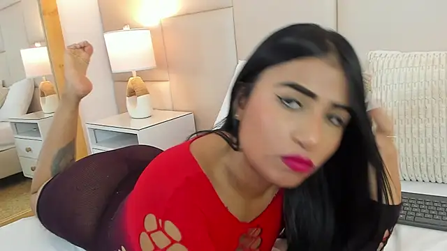 AntoniaRoss  online show from June 18, 12:53 pm