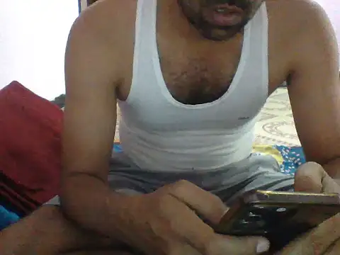 Snapshot of Tushar7972 chatting on November 27, 3:52 am Tushar7972 online show from November 27, 3:52 am