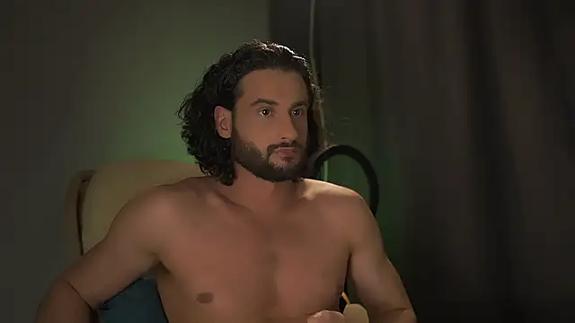 Keen   Luckystrike online show from November 10, 8:19 pm